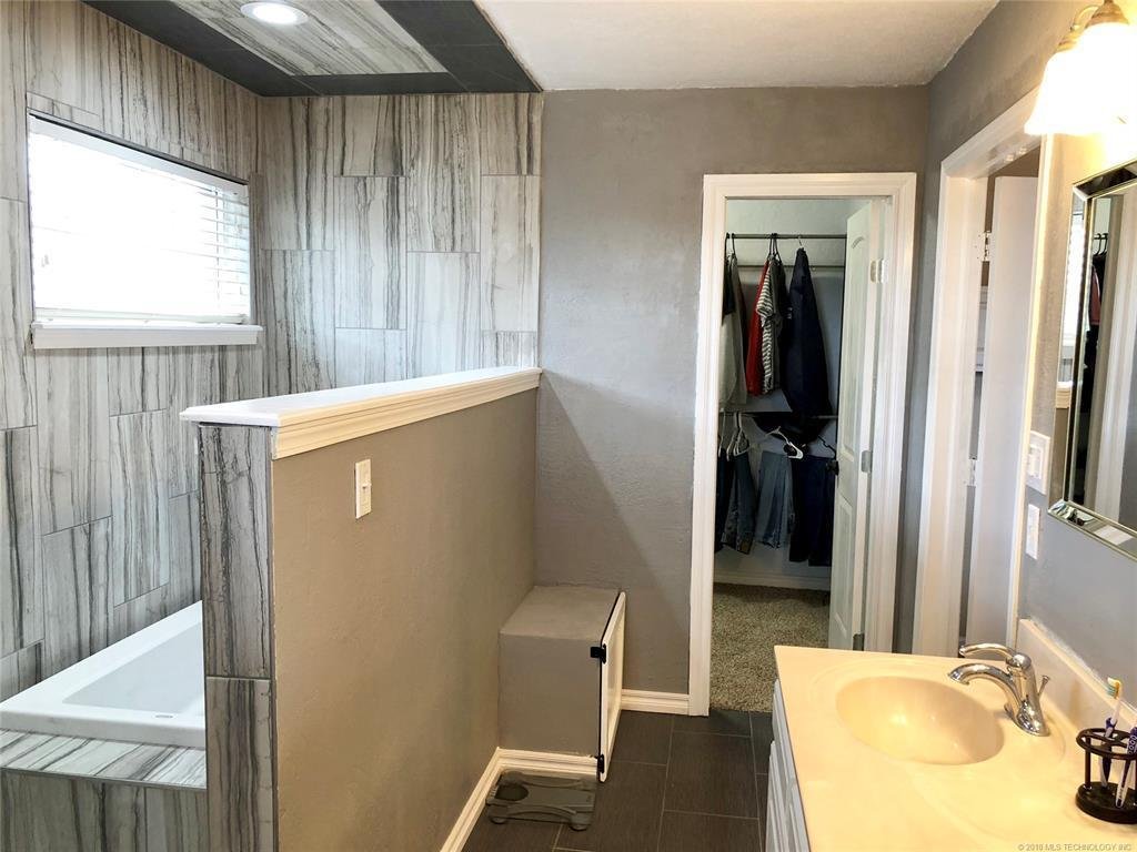 Bathroom remodel photo 4